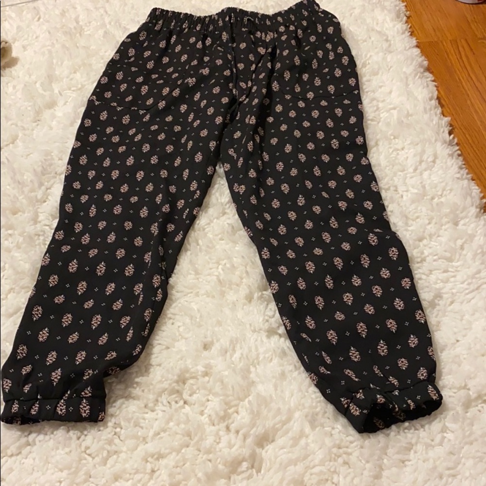 Black Flow Pants